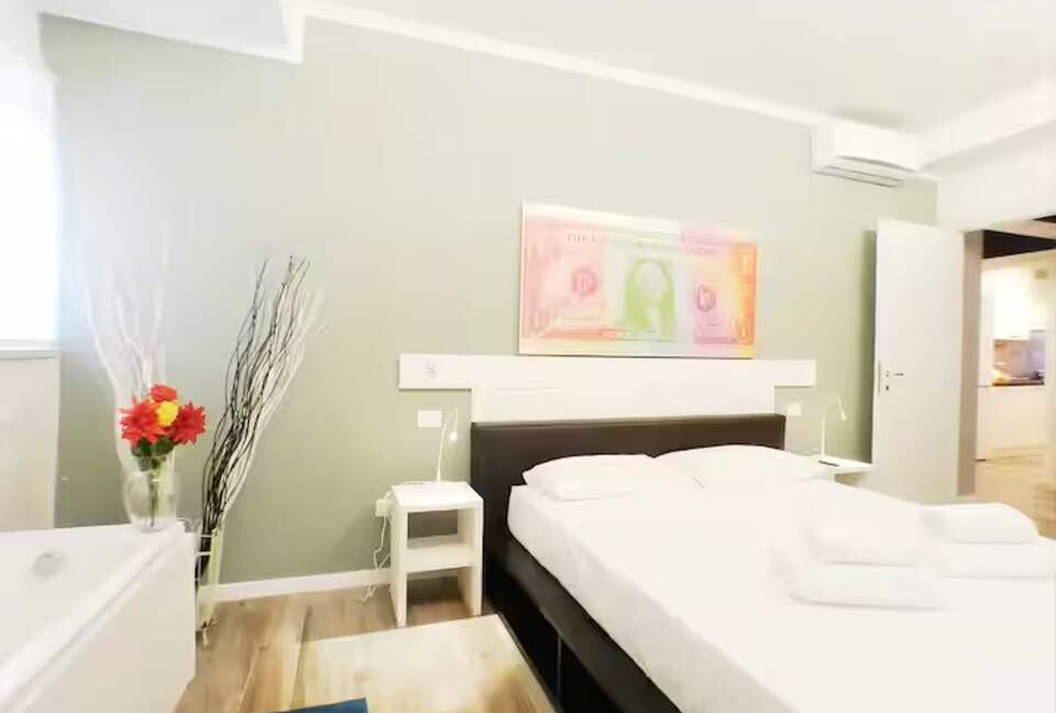 Rome 1BD Apartment - Rome, Italy