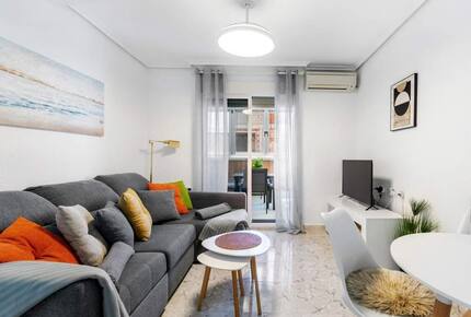 Two-Bedroom Penthouse in Torrevieja - Torrevieja, Spain