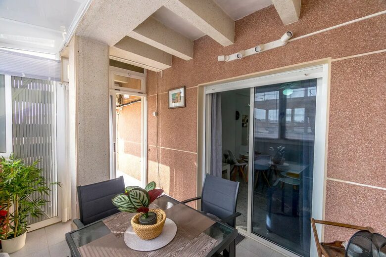 Two-Bedroom Penthouse in Torrevieja - Torrevieja, Spain