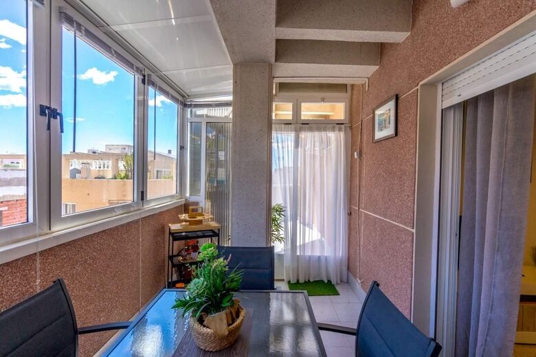 Two-Bedroom Penthouse in Torrevieja - Torrevieja, Spain