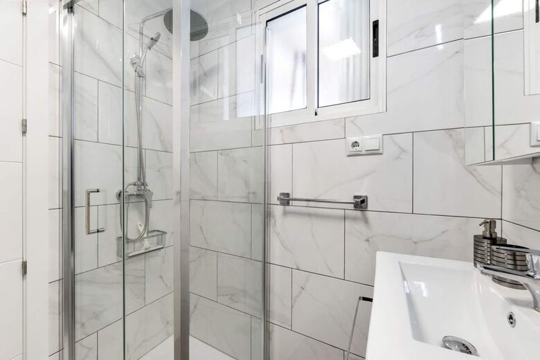 Two-Bedroom Penthouse in Torrevieja - Torrevieja, Spain