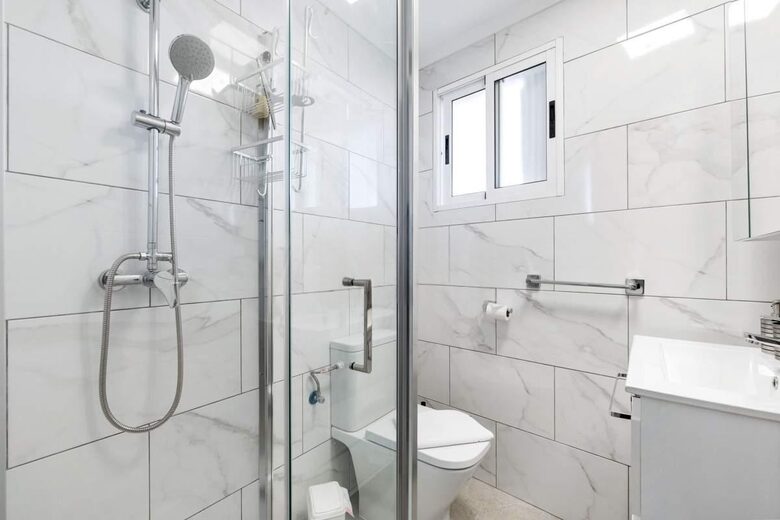 Two-Bedroom Penthouse in Torrevieja - Torrevieja, Spain