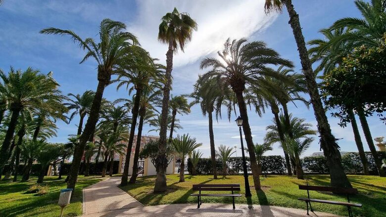 Two-Bedroom Penthouse in Torrevieja - Torrevieja, Spain