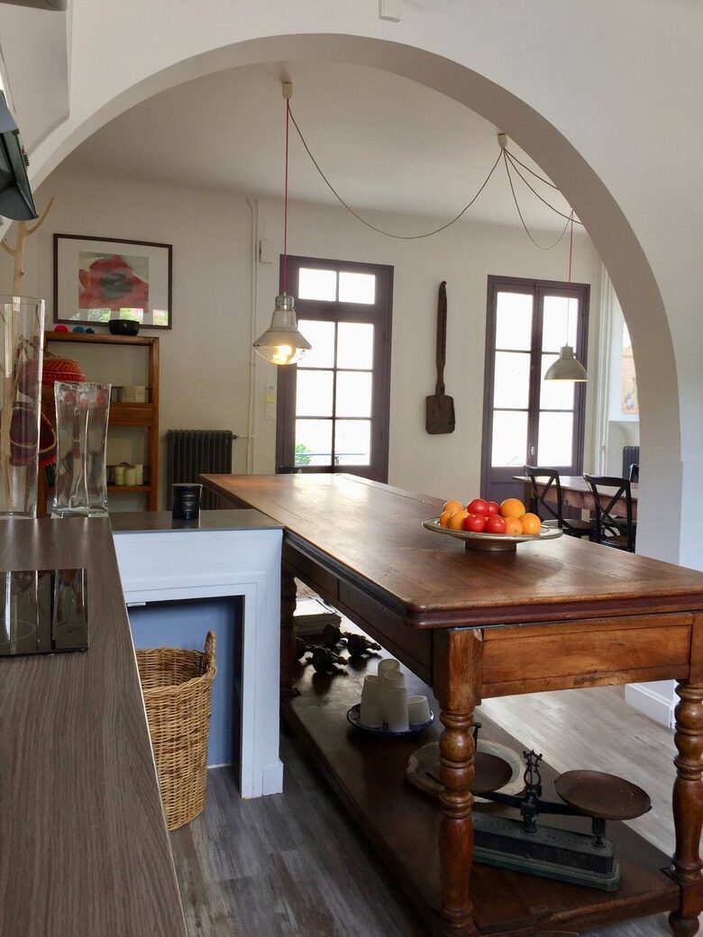 Quiet French Village Home Near Markets & Greenway - Sommières, France