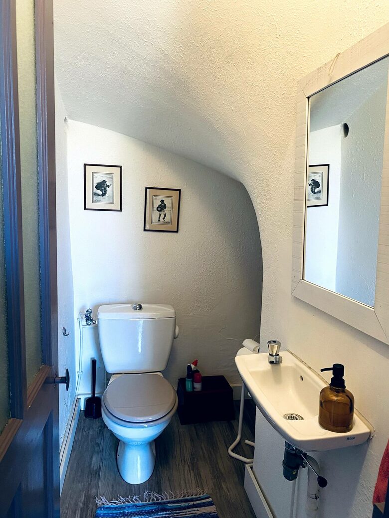 Quiet French Village Home Near Markets & Greenway - Sommières, France