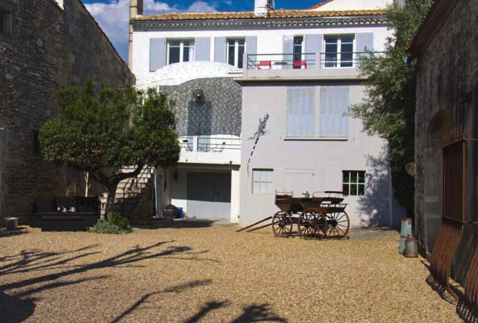 Quiet French Village Home Near Markets & Greenway - Sommières, France