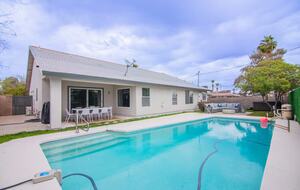 Spacious Scottsdale Escape Near Papago Park - Scottsdale, Arizona