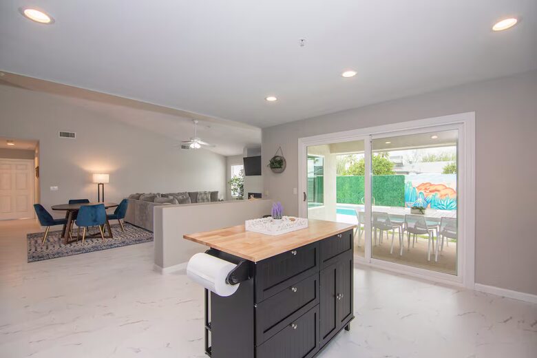 Spacious Scottsdale Escape Near Papago Park - Scottsdale, Arizona