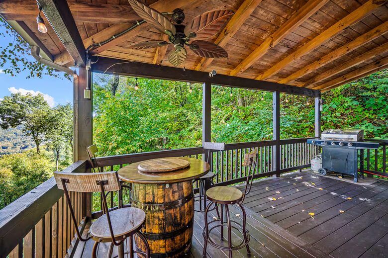 Blue Ridge Cabin with Panoramic Views & Wraparound Decks - Maggie Valley, North Carolina