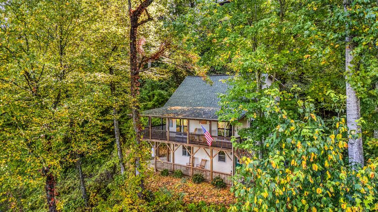Blue Ridge Cabin with Panoramic Views & Wraparound Decks - Maggie Valley, North Carolina