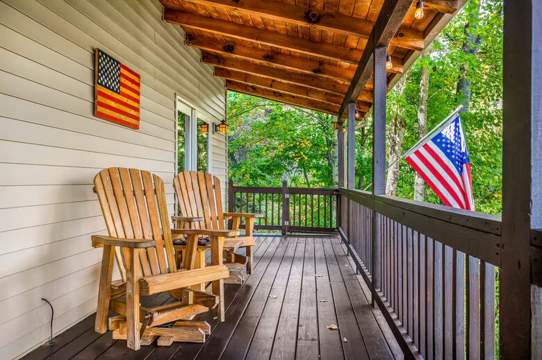 Blue Ridge Cabin with Panoramic Views & Wraparound Decks - Maggie Valley, North Carolina