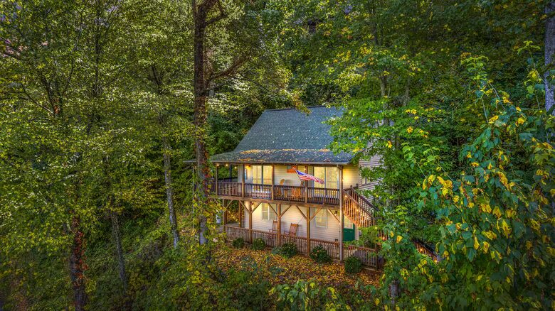 Blue Ridge Cabin with Panoramic Views & Wraparound Decks - Maggie Valley, North Carolina