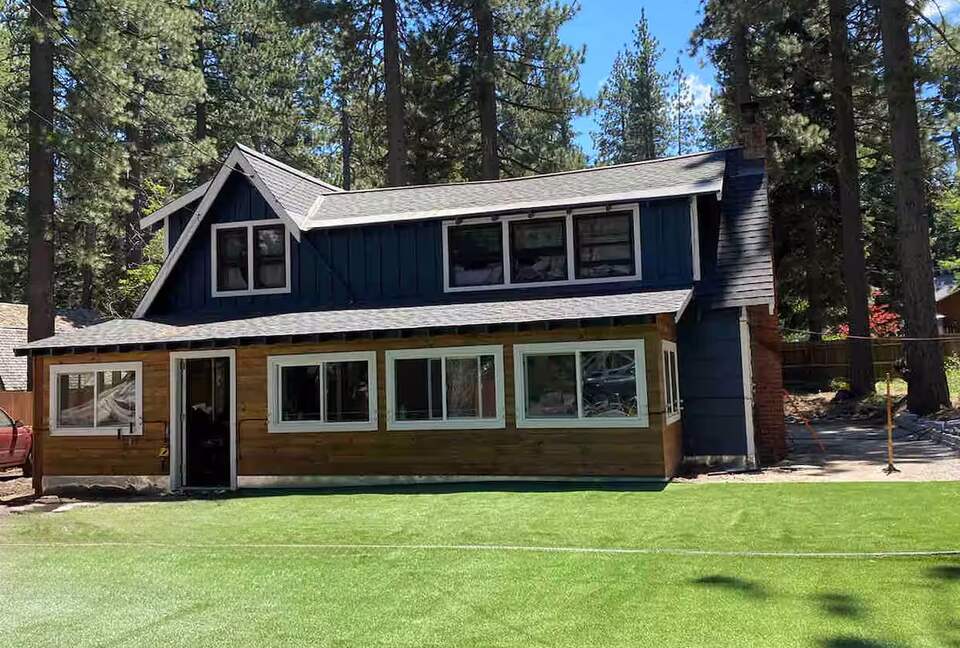 West Shore Tahoe Cabin Steps from the Lake - Tahoe City, California
