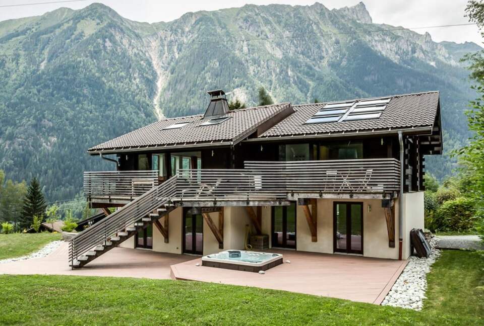 Charming Mont Blanc - Chamonix-Mont-Blanc, France