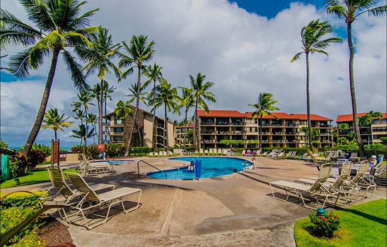 Maui Coastal Getaway with Resort Amenities - Lahaina, Hawaii
