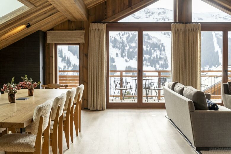 Méribel Penthouse Chalet with Panoramic Views - Les Allues, France