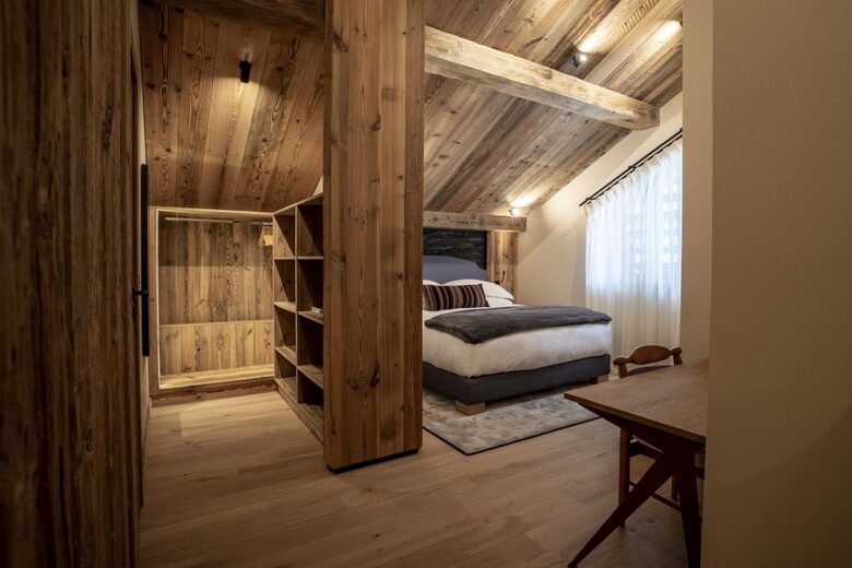 Méribel Penthouse Chalet with Panoramic Views - Les Allues, France