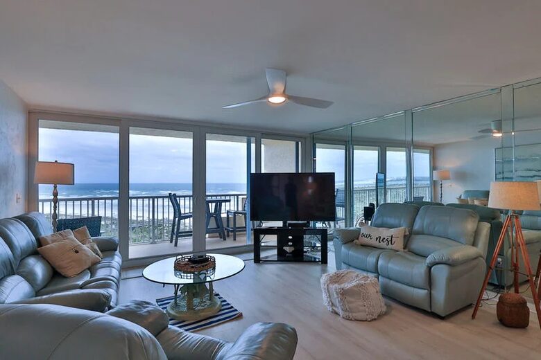 New Smyrna Beach Getaway With Panoramic Ocean Views - New Smyrna Beach, Florida