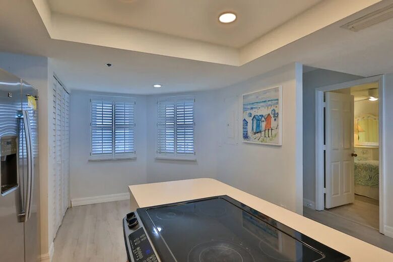 New Smyrna Beach Getaway With Panoramic Ocean Views - New Smyrna Beach, Florida