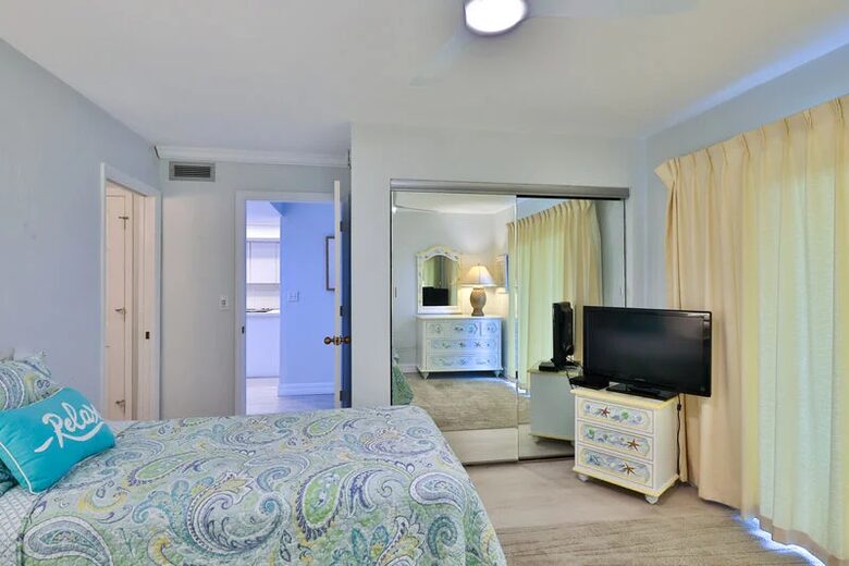 New Smyrna Beach Getaway With Panoramic Ocean Views - New Smyrna Beach, Florida