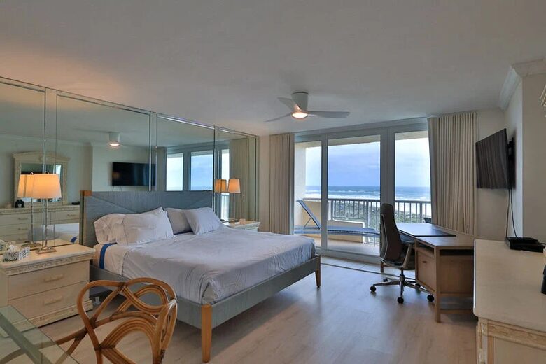 New Smyrna Beach Getaway With Panoramic Ocean Views - New Smyrna Beach, Florida