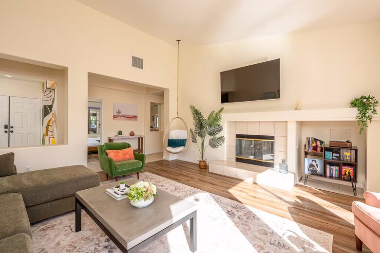 Luxury Desert Getaway with Hidden Speakeasy - Indio, California