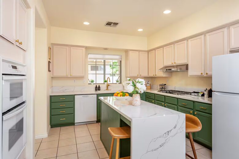 Luxury Desert Getaway with Hidden Speakeasy - Indio, California