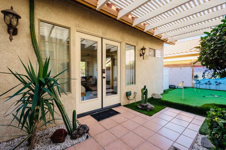 Luxury Desert Getaway with Hidden Speakeasy - Indio, California