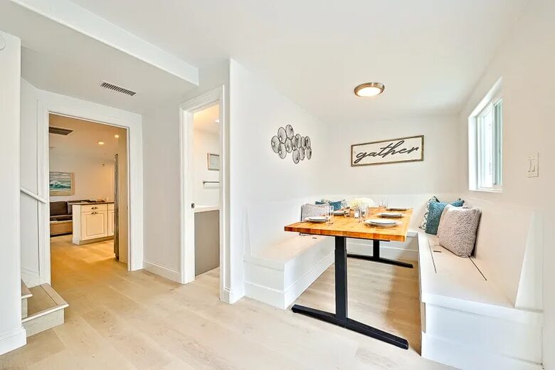 Sunset Beach Oasis Steps from the Sand - Sunset Beach, California