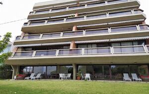 Oceanfront Apartment in Bombinhas - Bombinhas, Brazil