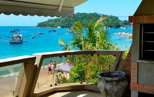 Oceanfront  Apartment in Bombinhas - Bombinhas, Brazil