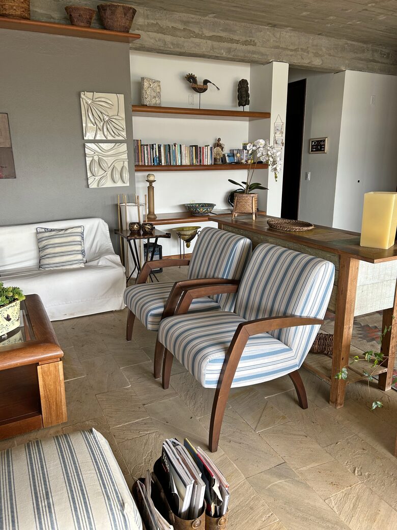 Oceanfront Apartment in Bombinhas - Bombinhas, Brazil