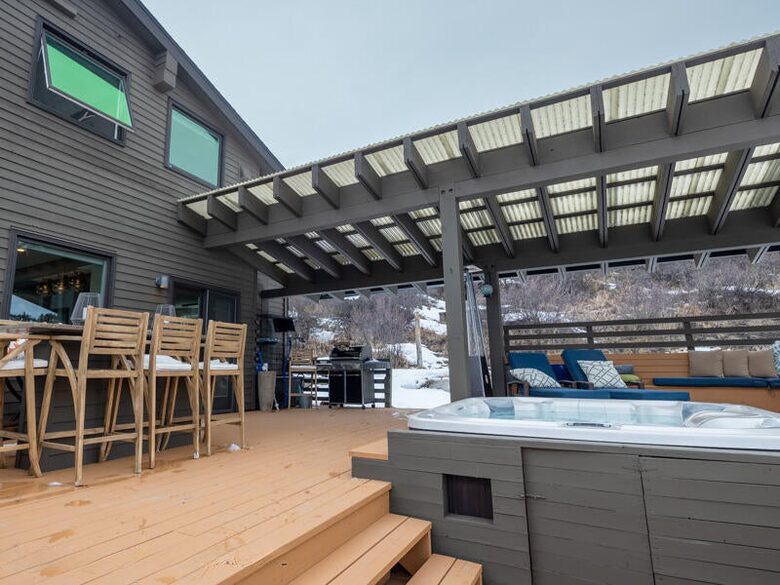 Elevated Mountain Home in Prestigious Brush Creek - Aspen, Colorado