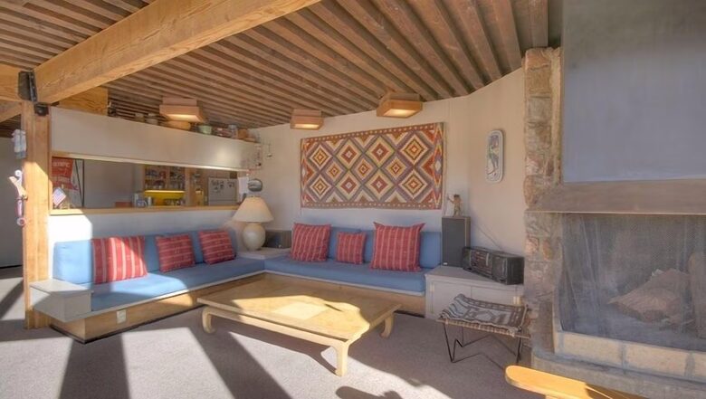 Historic Palisades Tahoe Retreat Near the Slopes - Olympic Valley, California