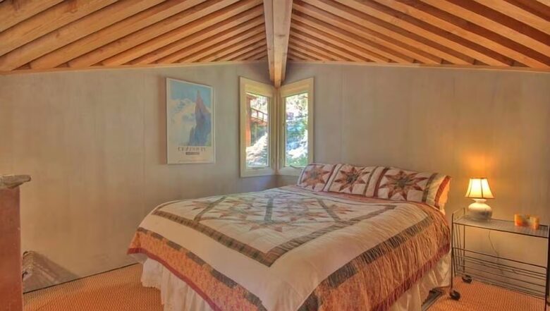 Historic Palisades Tahoe Retreat Near the Slopes - Olympic Valley, California