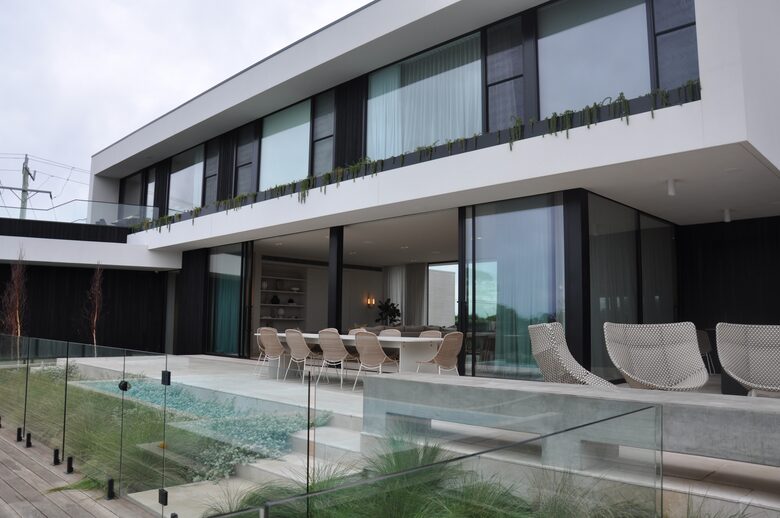 Architectural Retreat on the Mornington Peninsula - Melbourne, Australia