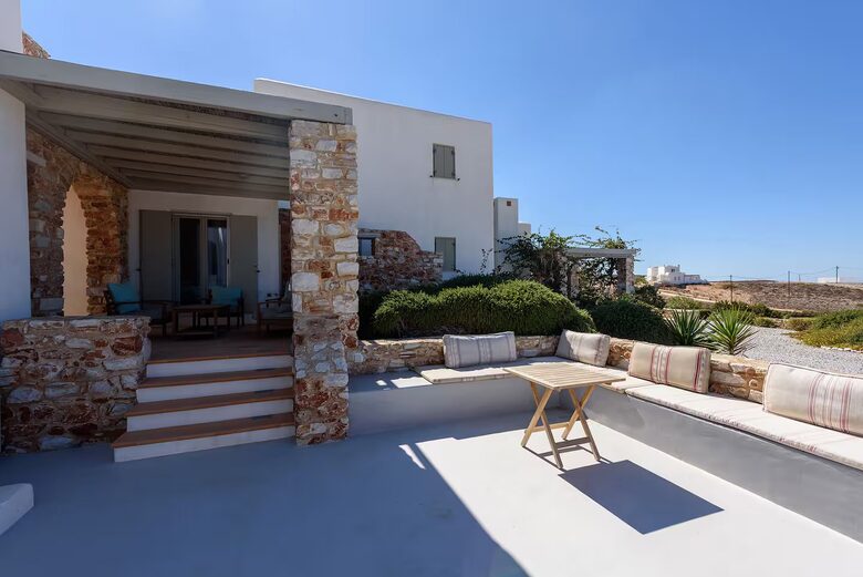 Aegean Horizon | A Tasteful Paros Living - Parasporos, Paros Island, Greece