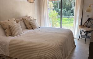 Single-Level Villa with Empordà Views - Palau Sator, Spain