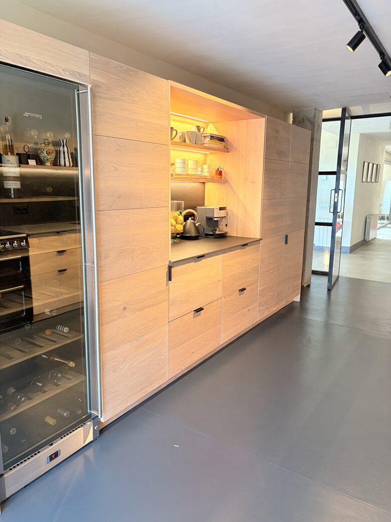 Single-Level Villa with Empordà Views - Palau Sator, Spain