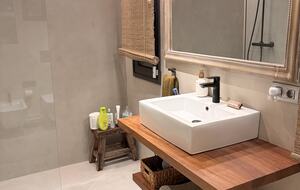 Single-Level Villa with Empordà Views - Palau Sator, Spain