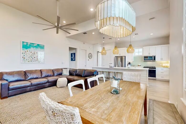 Coastal Luxury in Palmilla Beach Community - Port Aransas, Texas