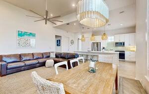 Coastal Luxury in Palmilla Beach Community - Port Aransas, Texas