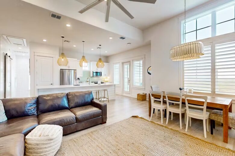 Coastal Luxury in Palmilla Beach Community - Port Aransas, Texas