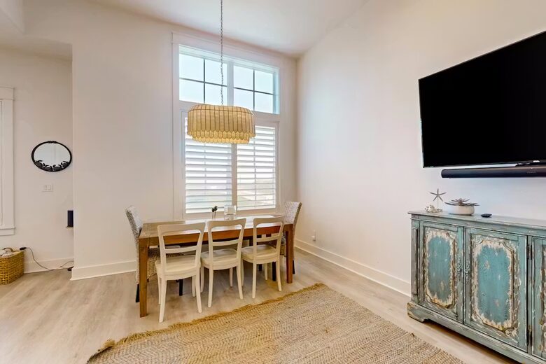 Coastal Luxury in Palmilla Beach Community - Port Aransas, Texas