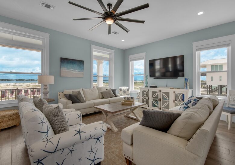 Peachy Queen Coastal Estate - Navarre, Florida