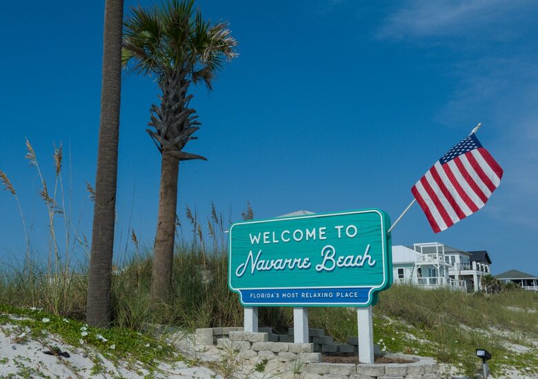 Peachy Queen Coastal Estate - Navarre, Florida