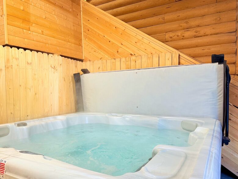 Summit Park Log Cabin Near Park City Resorts - Park City, Utah