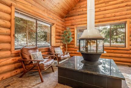 Summit Park Log Cabin Near Park City Resorts - Park City, Utah