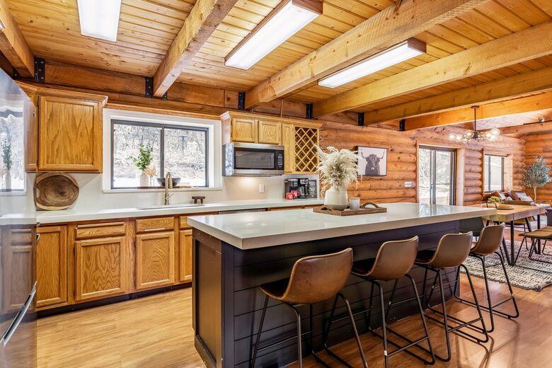 Summit Park Log Cabin Near Park City Resorts - Park City, Utah