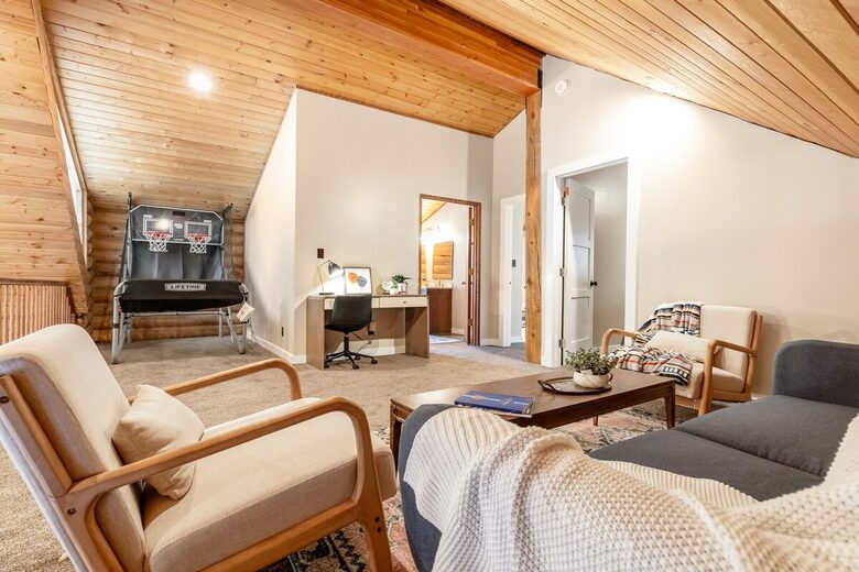 Summit Park Log Cabin Near Park City Resorts - Park City, Utah